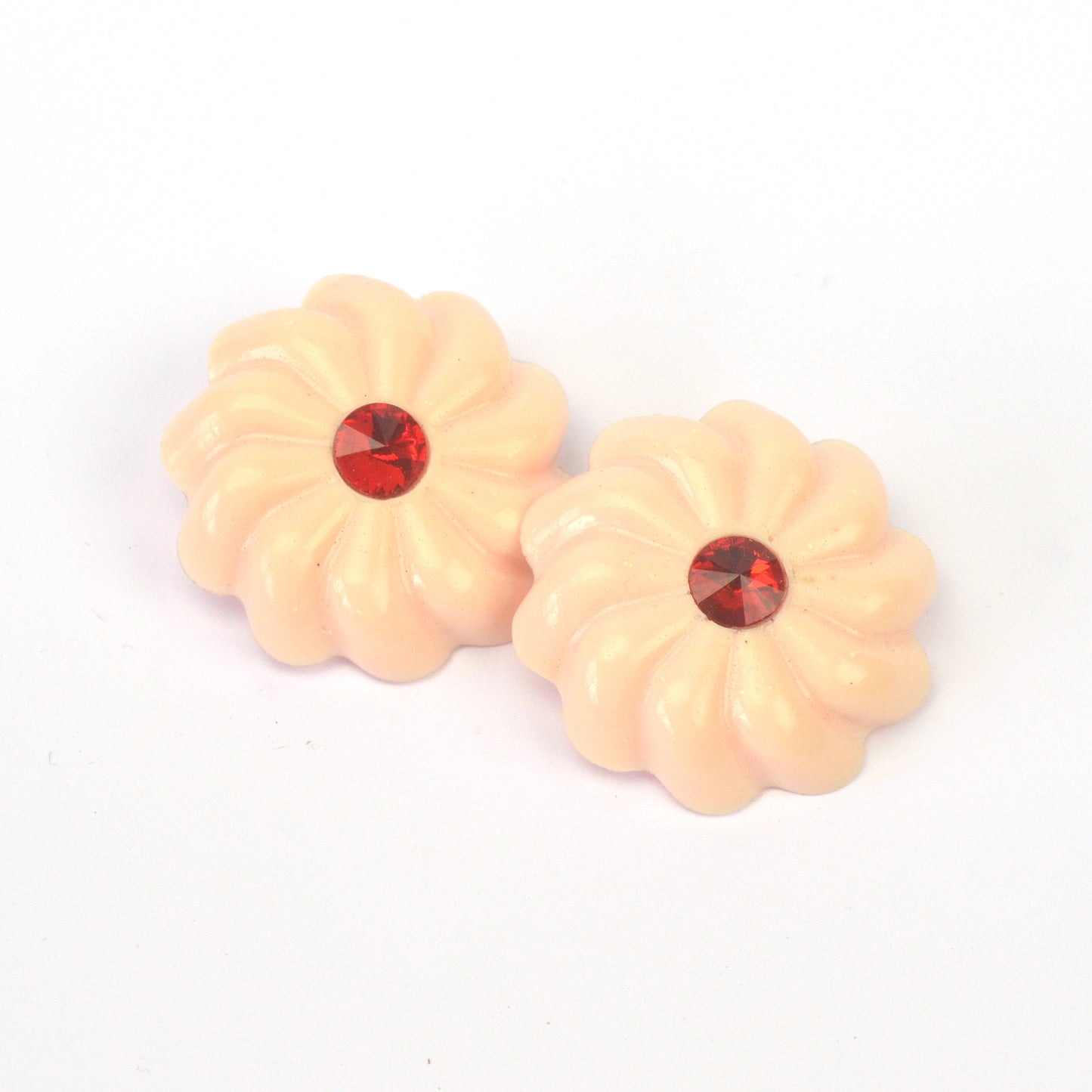 Fancy swirl Stud