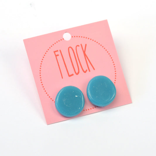 Pebble stud