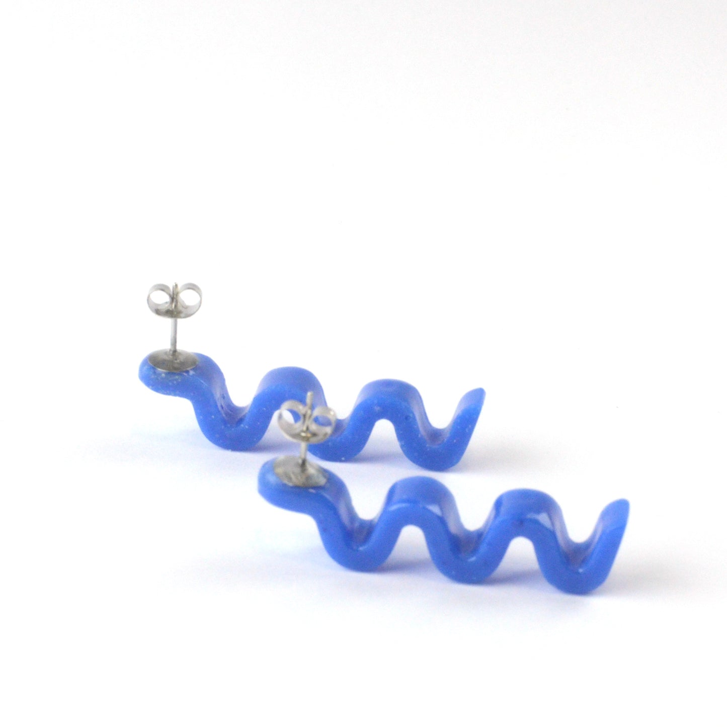 Mini Ramen Stud - Bright Blue
