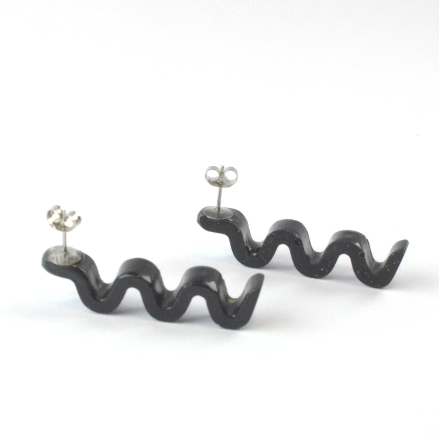 Mini Ramen Stud - Black