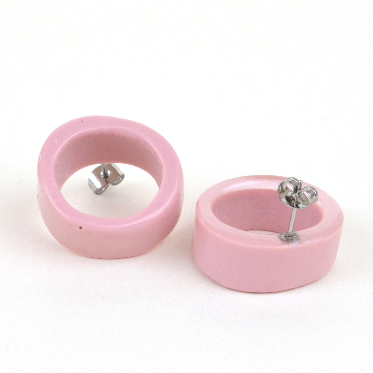 Round Link Studs Mauve Pink