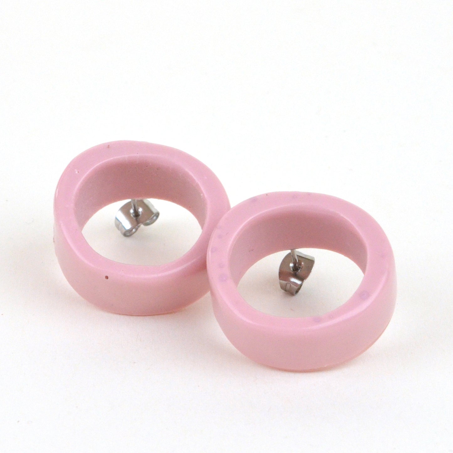 Round Link Studs Mauve Pink