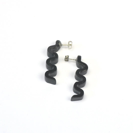 Mini Ramen Stud - Black