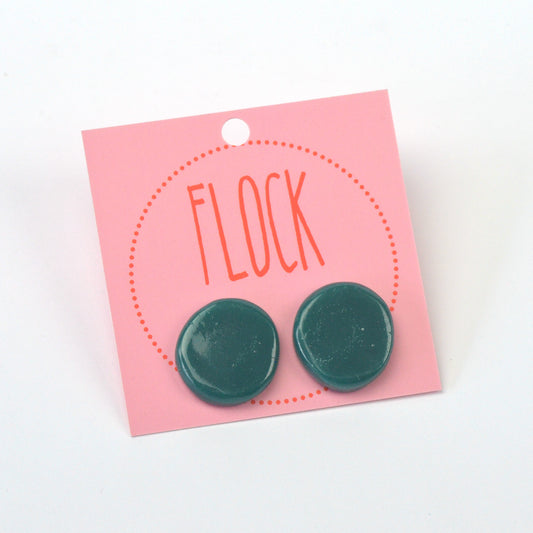Pebble stud