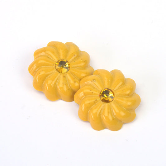 Fancy swirl Stud
